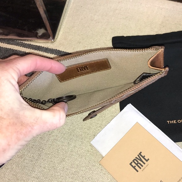 NWT Frye Melissa Leather Snap Card Wallet Cognac Brown Retail $98 - Picture 11 of 12